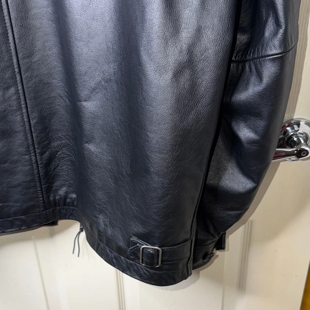 GAP Men's Black Leather Jacket - Picture 7 of 8